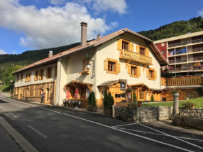 Гостиница Relais Mont Jura Adults Only  Лелекс